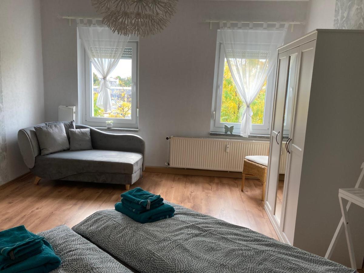 Schoene Zweiraumwohnung In 科特布斯 外观 照片
